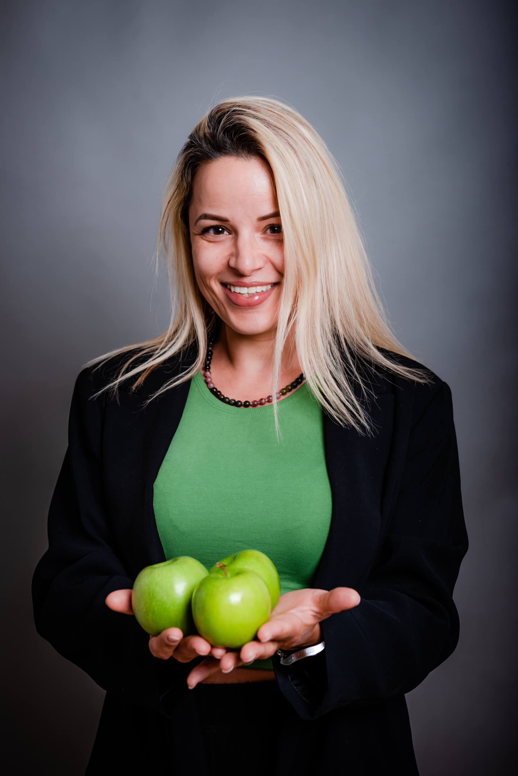 Portrait photography for a Businesswoman in the Company